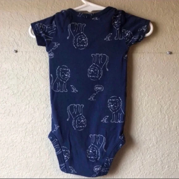 5 Piece Baby Boy Clothing Bundle 6-9 M: 2 Onesies,Button Down Shirt,Pants & Vest - Picture 8 of 16